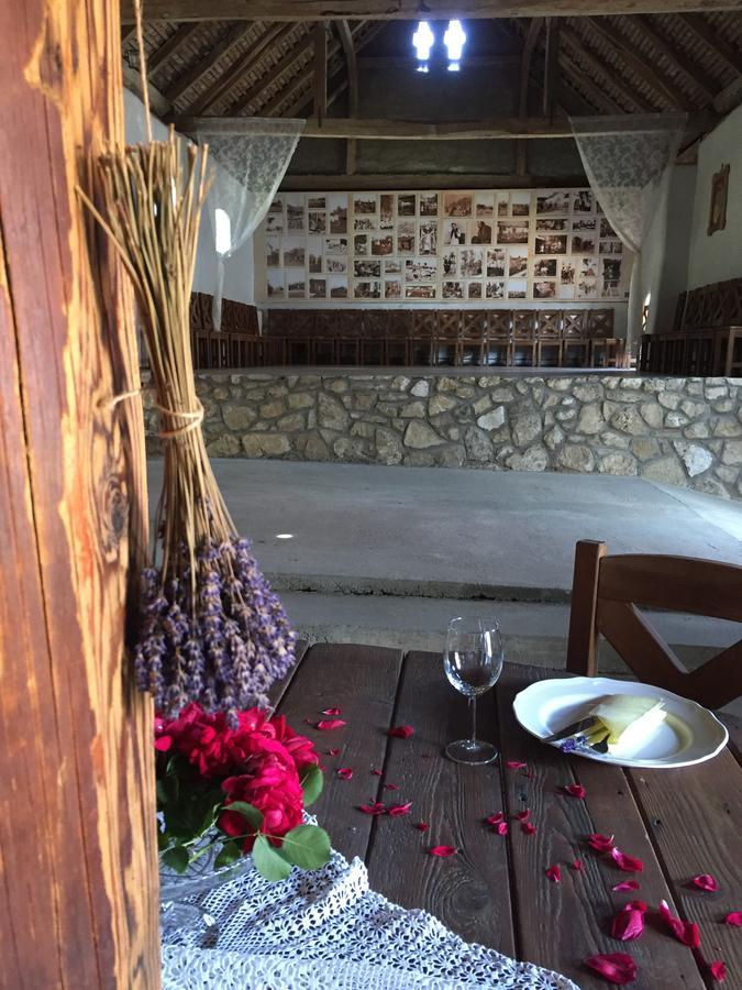 Hotel Levendula Porta Es Pajtaszinhaz Orfű Exteriér fotografie